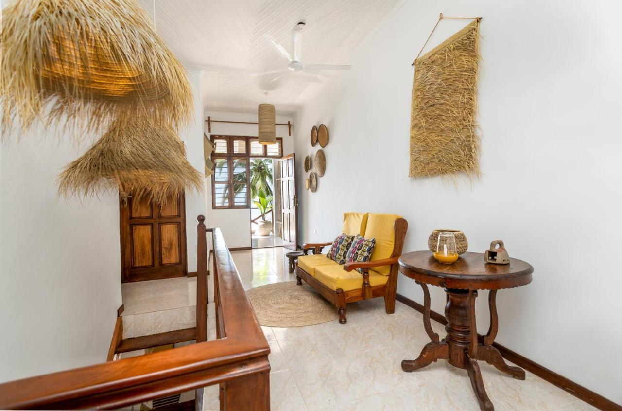 Kima Serviced Beach House & Suites ブウェワウ エクステリア 写真