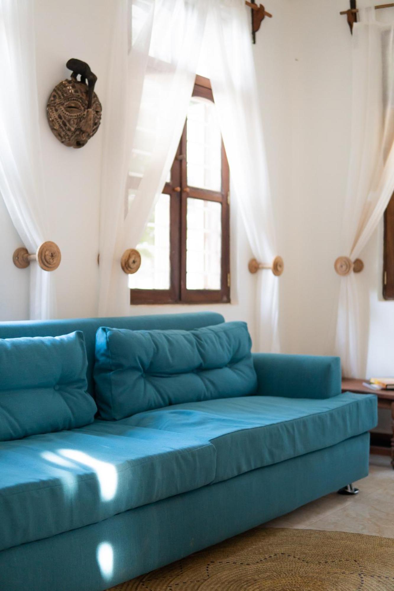 Kima Serviced Beach House & Suites ブウェワウ エクステリア 写真
