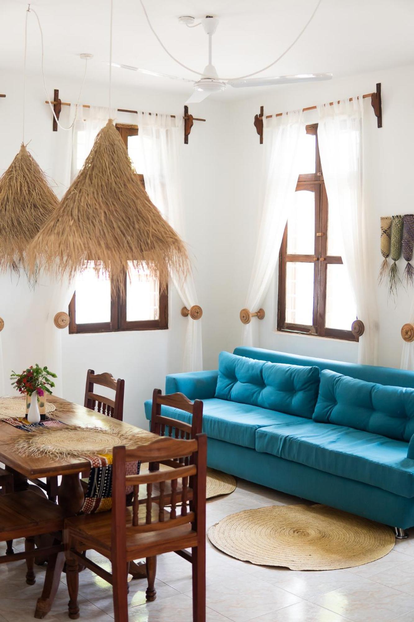 Kima Serviced Beach House & Suites ブウェワウ エクステリア 写真